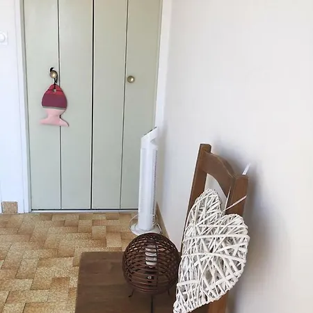 Le Yogi Apartment